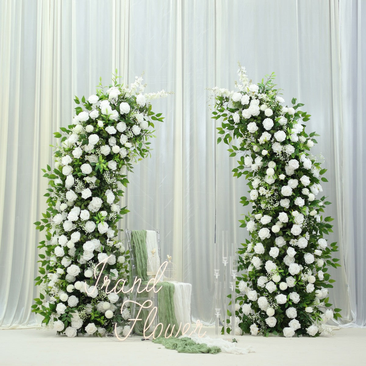 Campsis & Baby's Breath Floral Arch